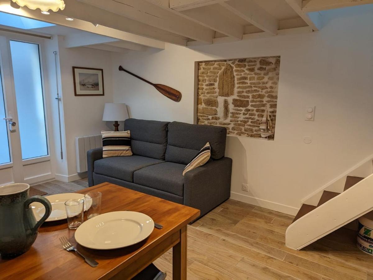 Holiday home Maisonnette Plein Centre Bourg